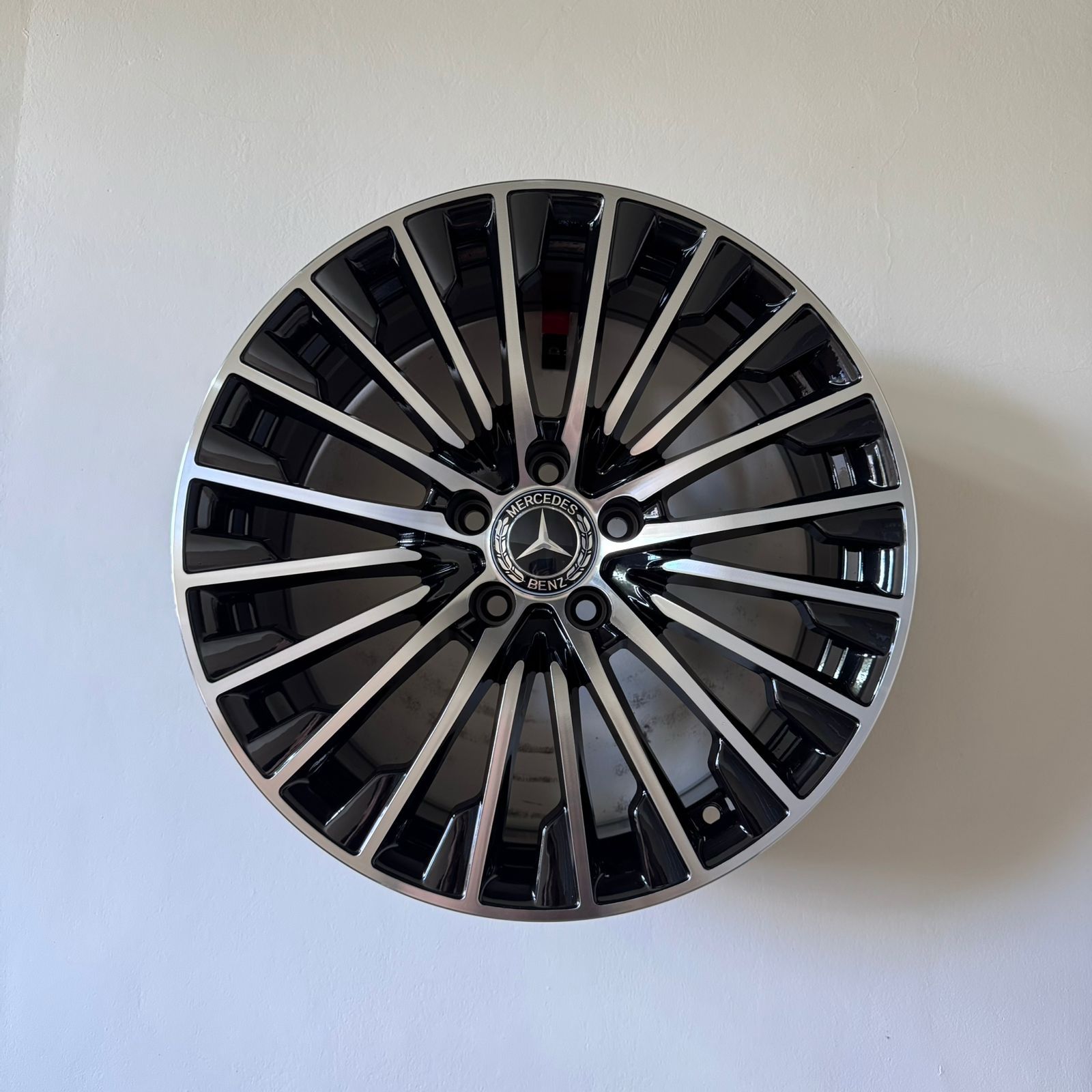 MERCEDES C CLASS SIZE 18" RIMS